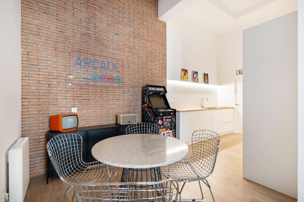 Bowie House - Madrid River-A-Salvad Ngoại thất bức ảnh